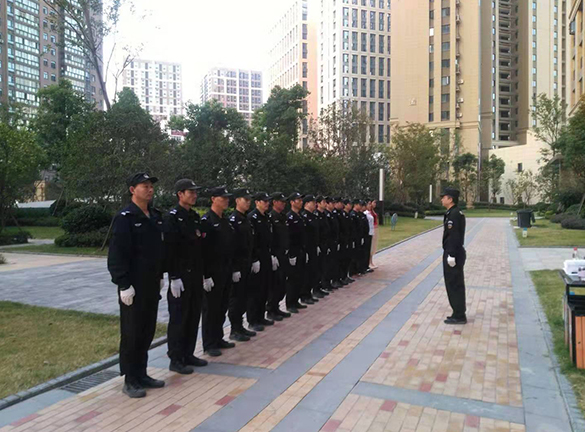 小區保安
